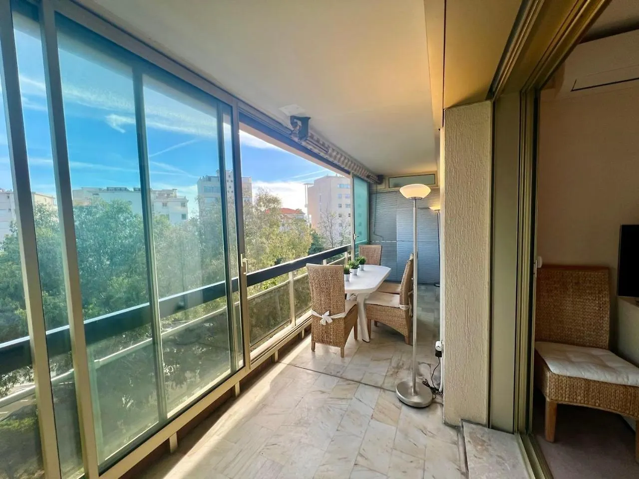 B038 Spacieux Appartement Proche Croisette Parking Cannes